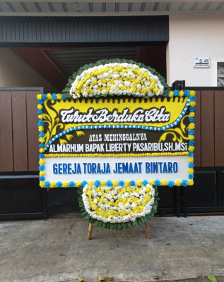 Papan Bunga Duka di Tandurusa
